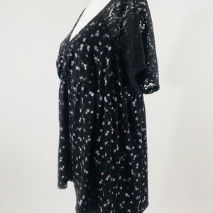 Torrid Black Floral Top With Lace Sleeves